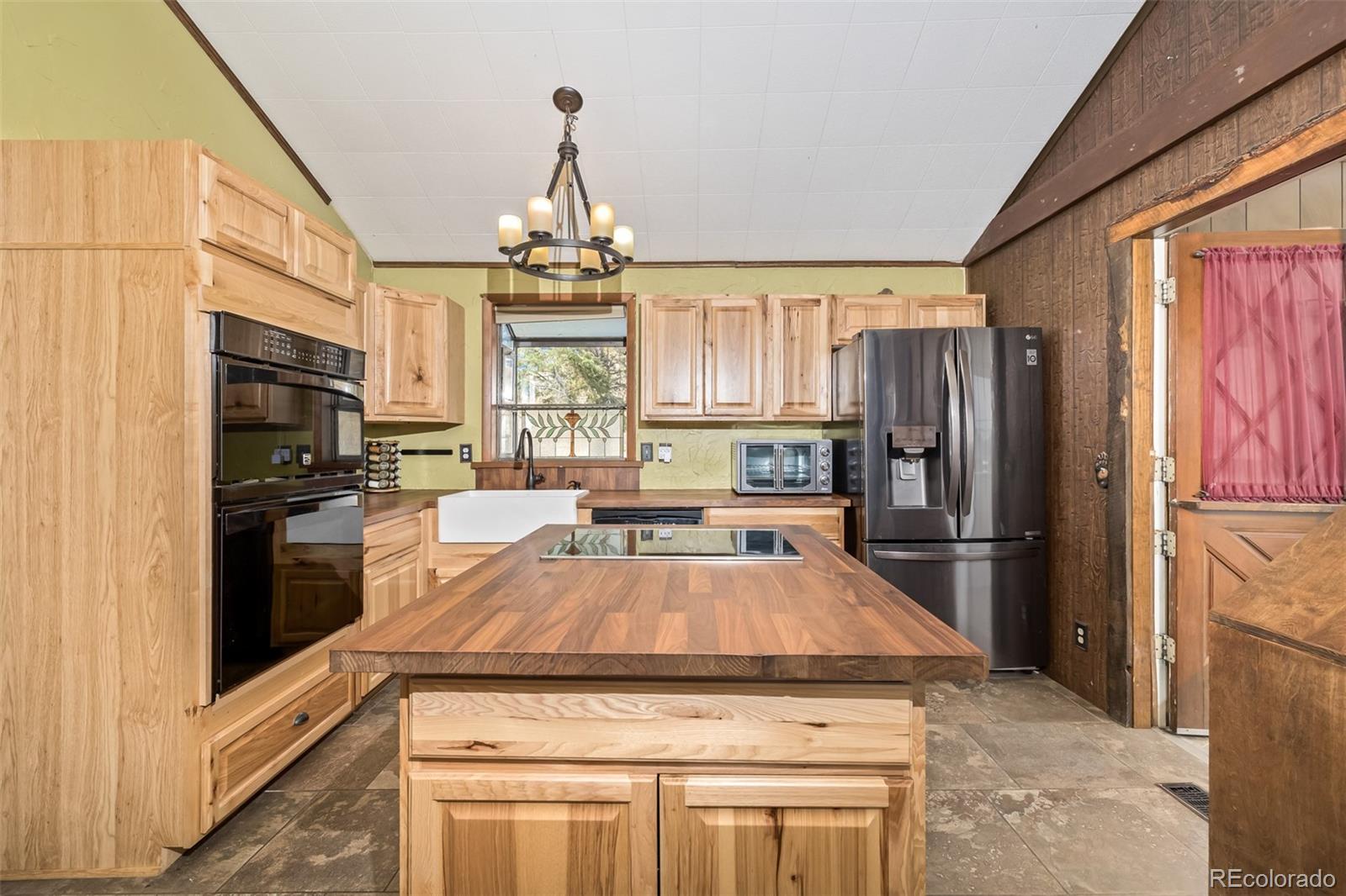 97 Hedges Circle Sedalia CO 80135