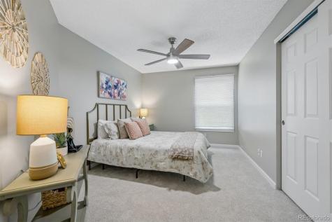 10086 Stratford Place Highlands Ranch CO 80126