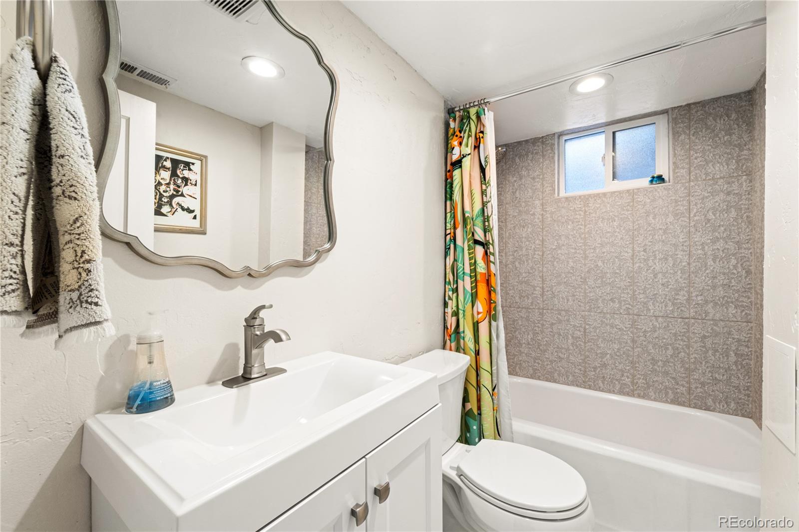 471 Elm Street Denver CO 80220