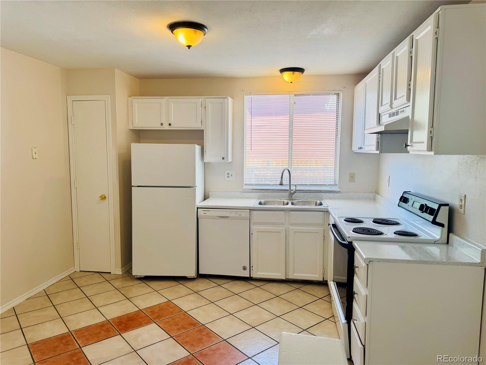 14862 E Elk Place Denver CO 80239
