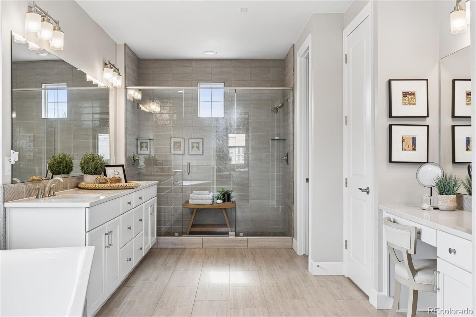 7003 E Lake Circle Centennial CO 80111