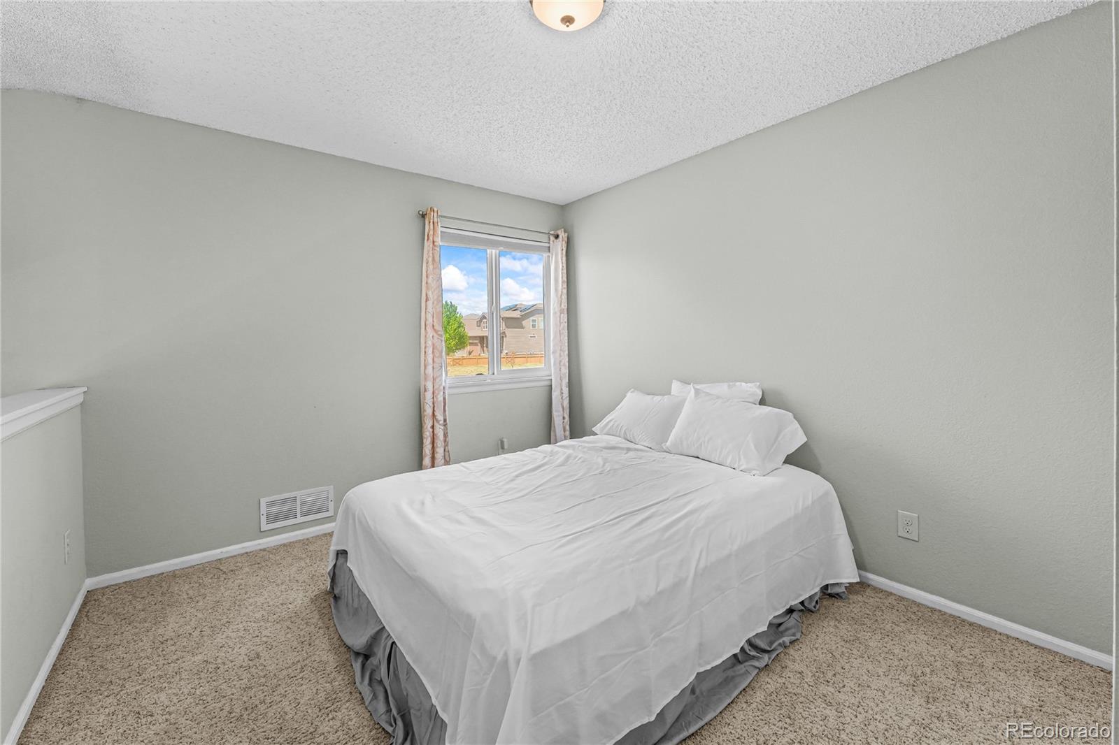 8855 Cloverleaf Circle Parker CO 80134