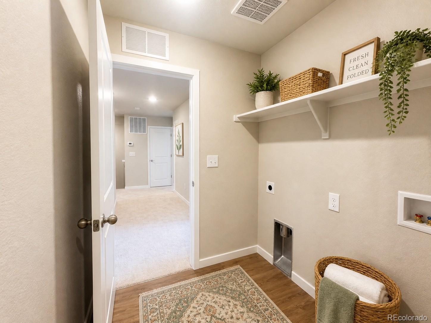 48170 Shetland Drive Bennett CO 80102