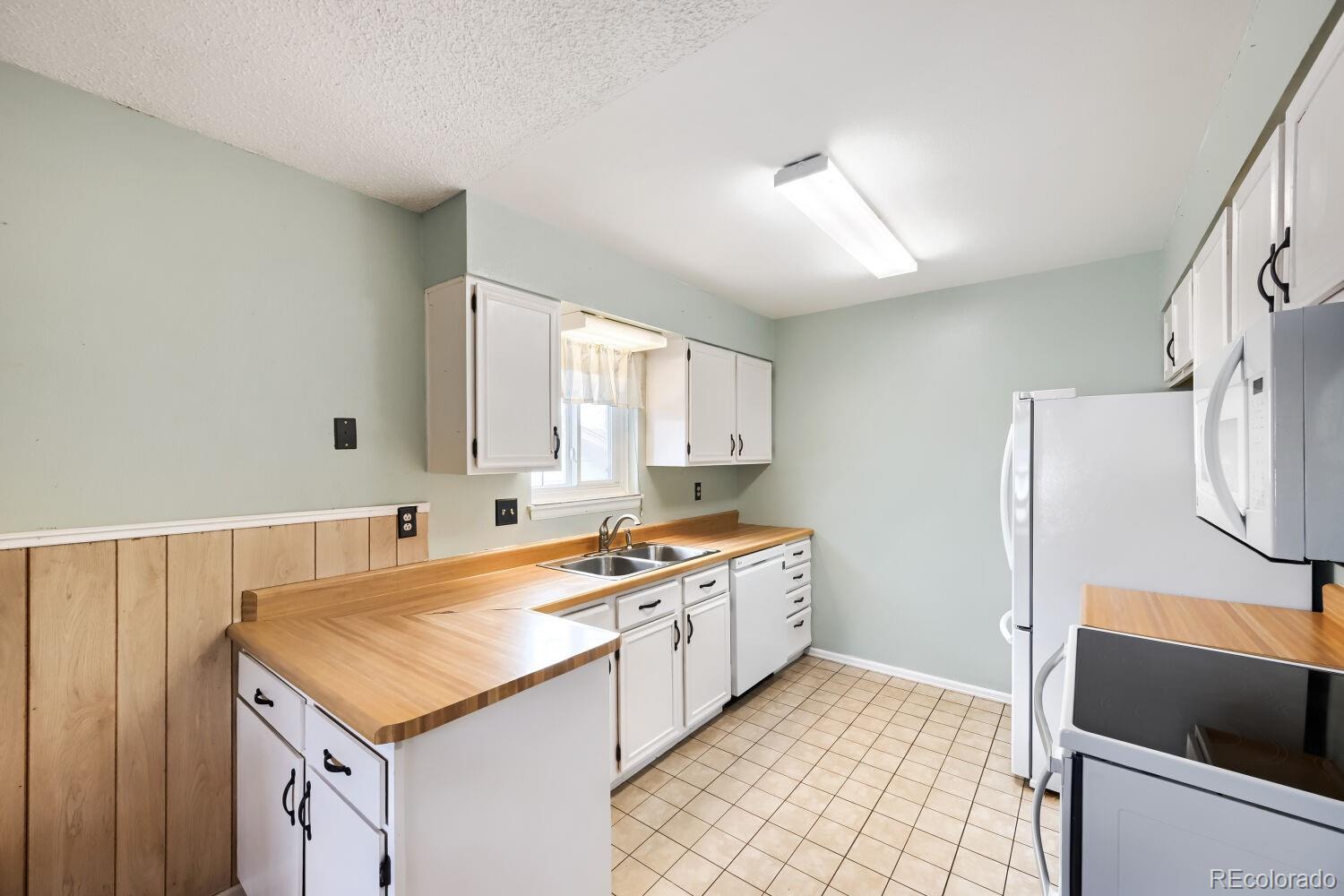 602 Phay Avenue Canon City CO 81212