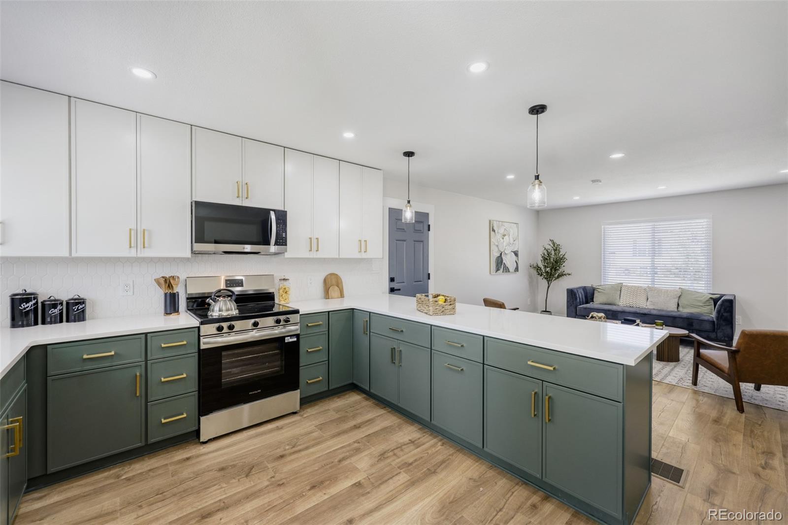 2710 W 101st Place Denver CO 80260