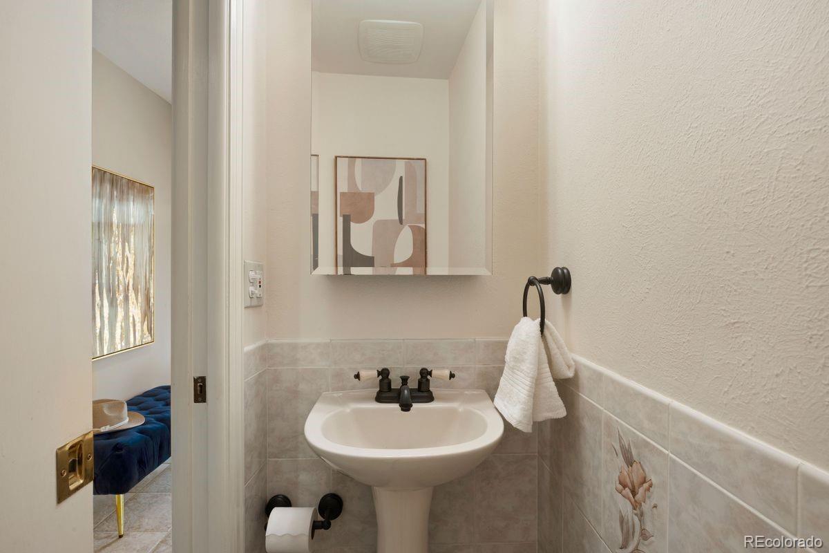 6528 S Oneida Court Centennial CO 80111