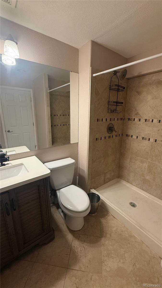 5386 S Haleyville Way Aurora CO 80016