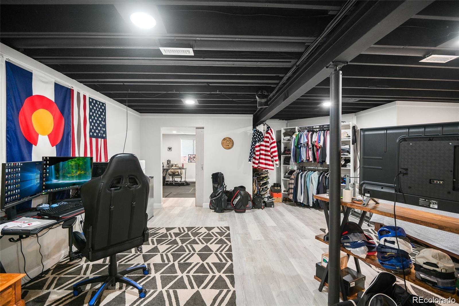 9943 Cottoncreek Drive Highlands Ranch CO 80130