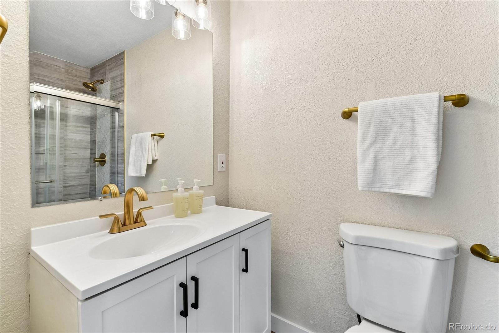 8903 S Balsam Street Littleton CO 80128