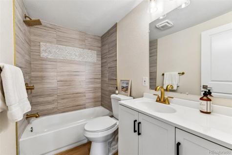 8903 S Balsam Street Littleton CO 80128