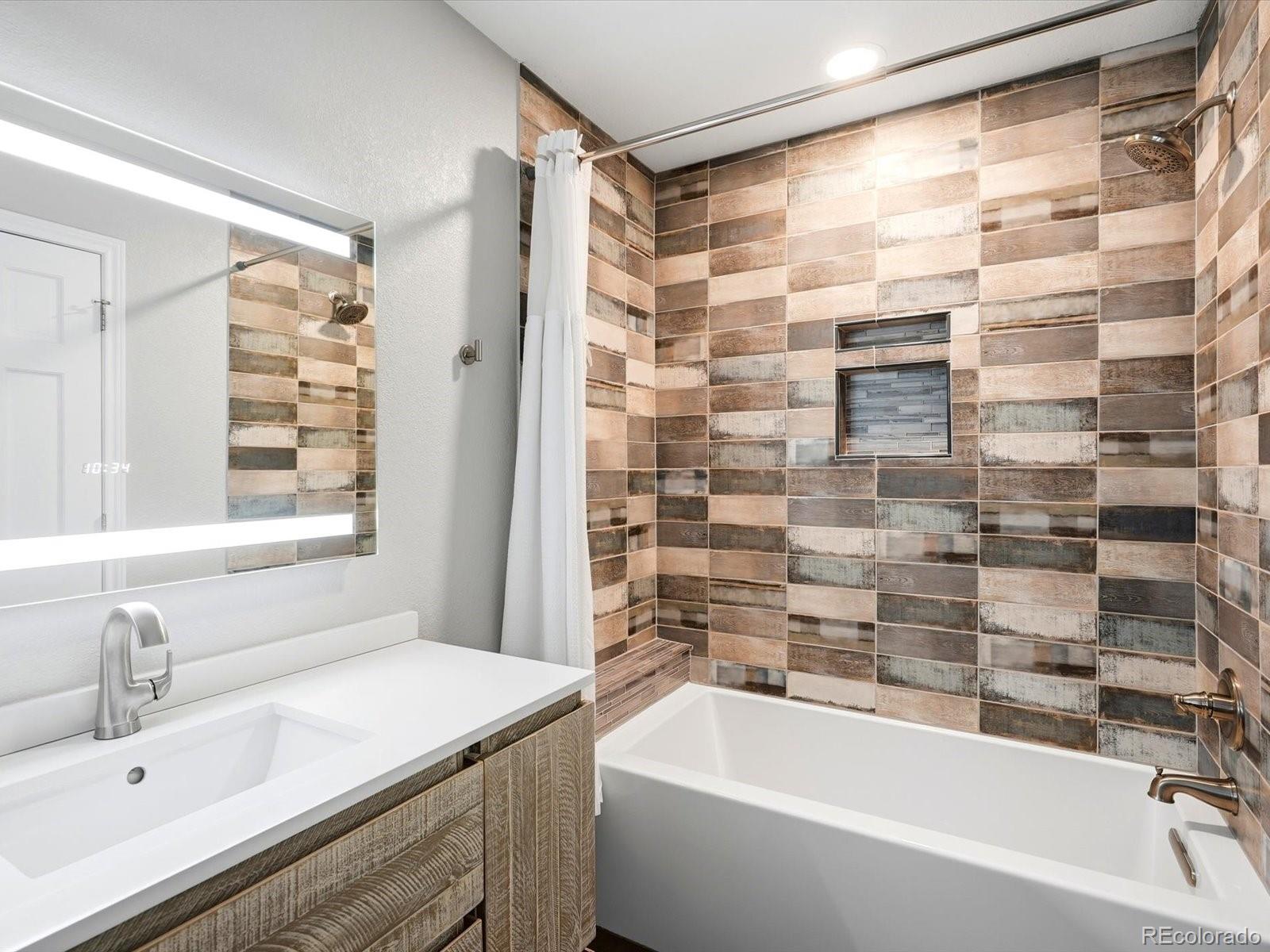 1630 Peregrine Court Broomfield CO 80020