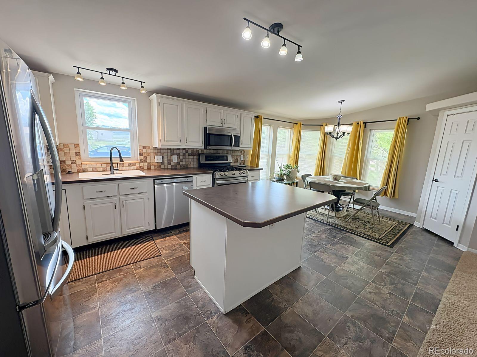 29 Granada Court Silver Cliff CO 81252