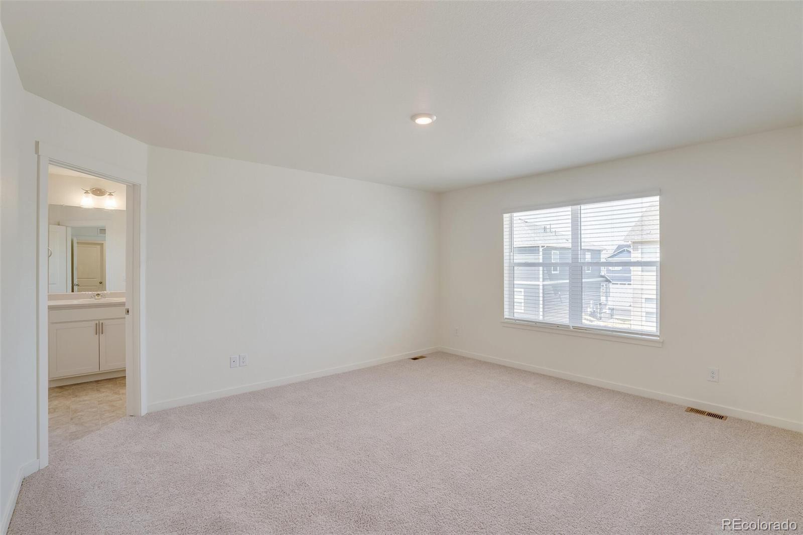 43168 Ganton Club Street Elizabeth CO 80107