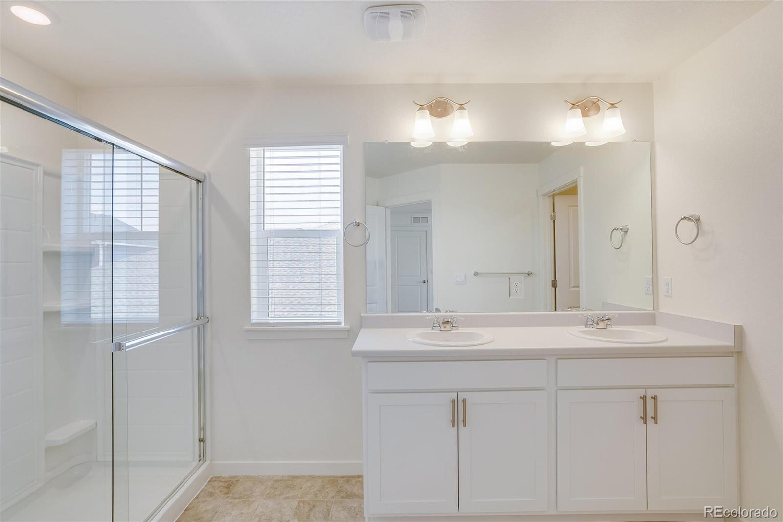 43168 Ganton Club Street Elizabeth CO 80107