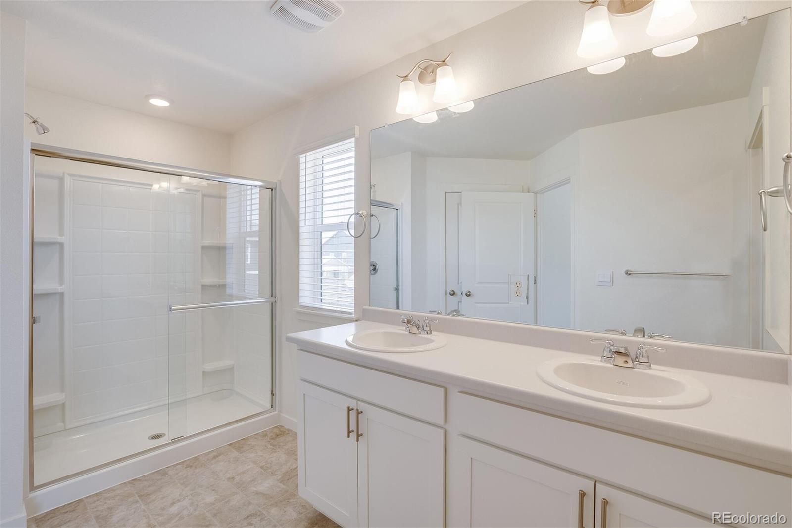43168 Ganton Club Street Elizabeth CO 80107