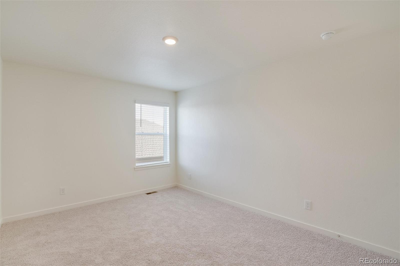 43168 Ganton Club Street Elizabeth CO 80107