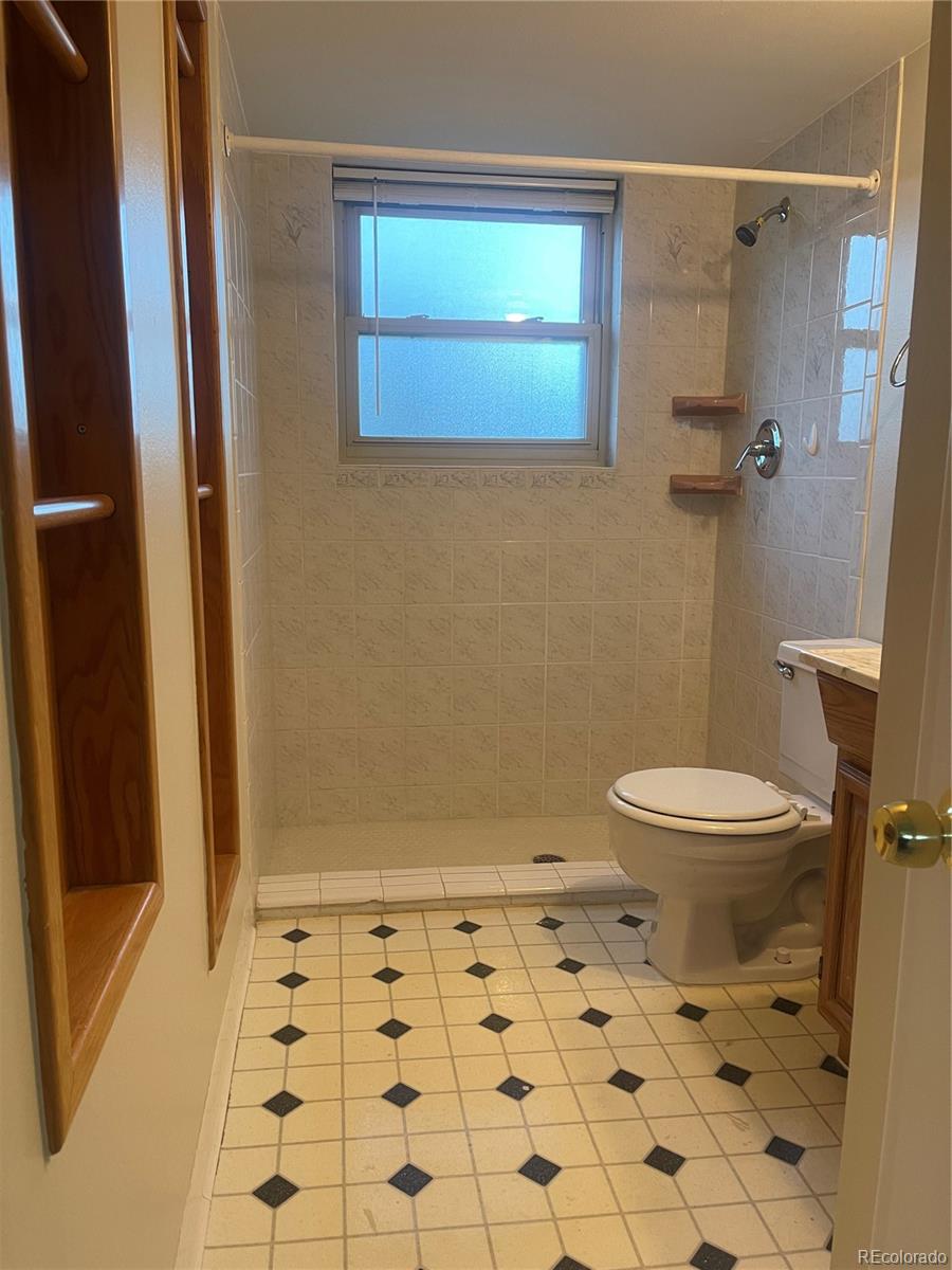 2995 S Whiting Way Denver CO 80231
