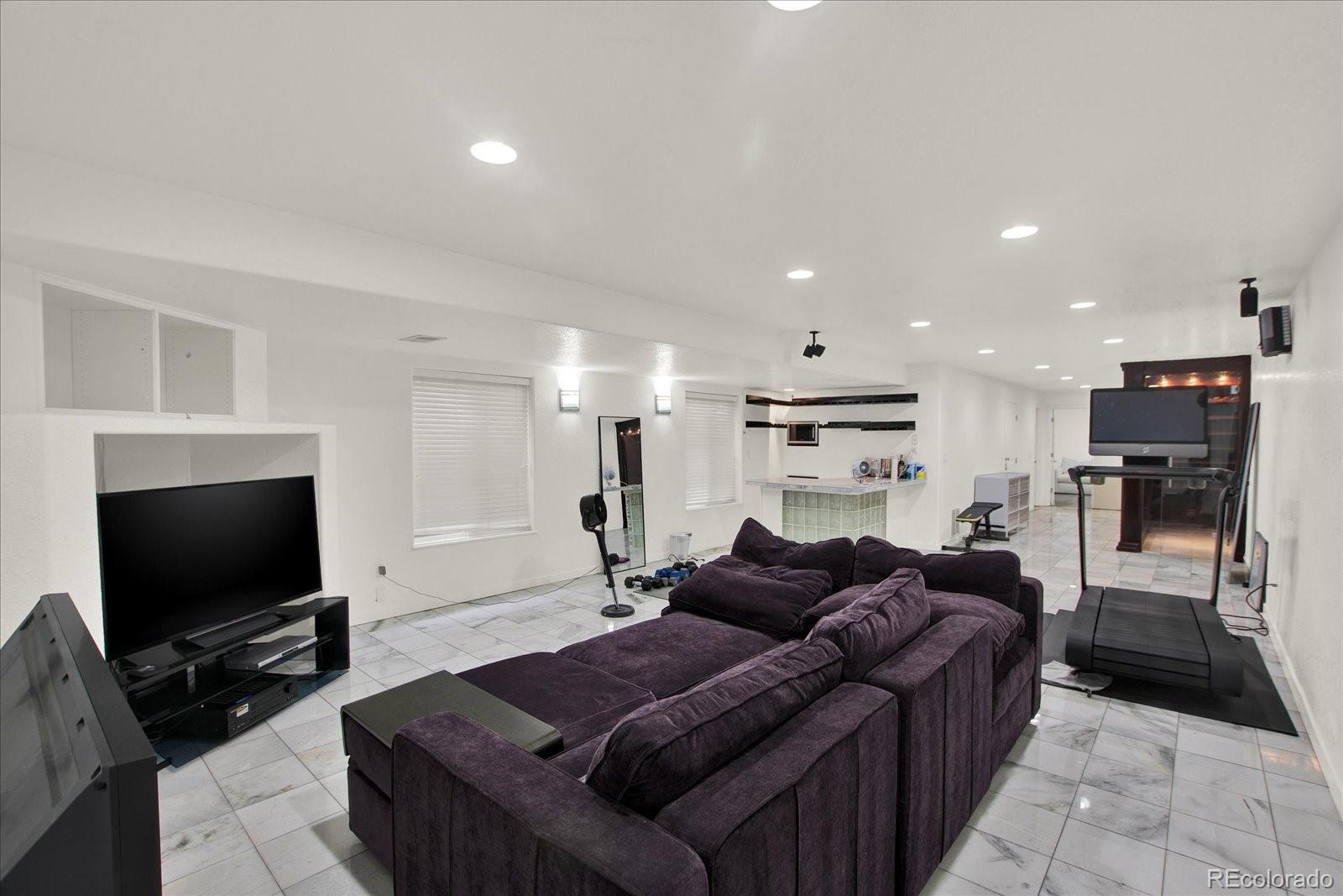 115 S Jackson Street Denver CO 80209