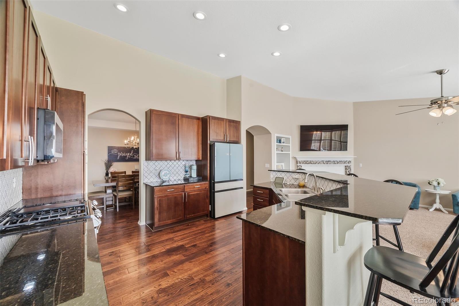 6885 S Buchanan Court Aurora CO 80016