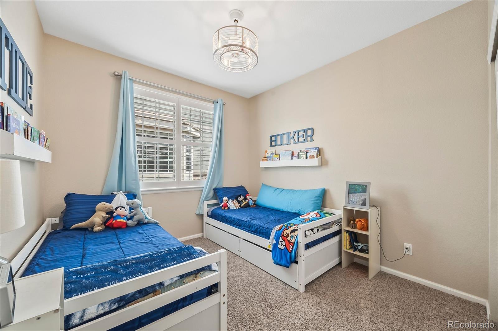 6885 S Buchanan Court Aurora CO 80016