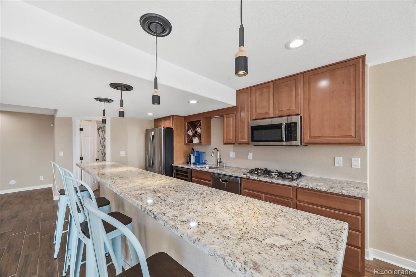 6885 S Buchanan Court Aurora CO 80016