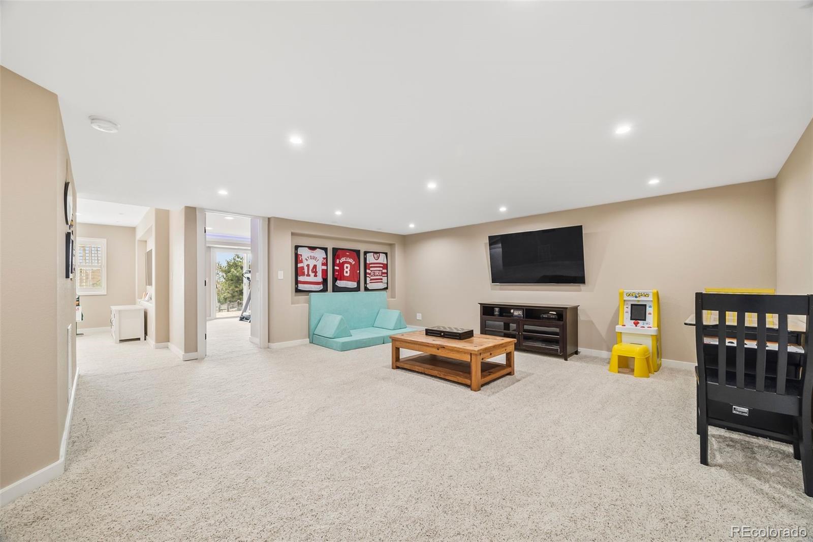 6885 S Buchanan Court Aurora CO 80016
