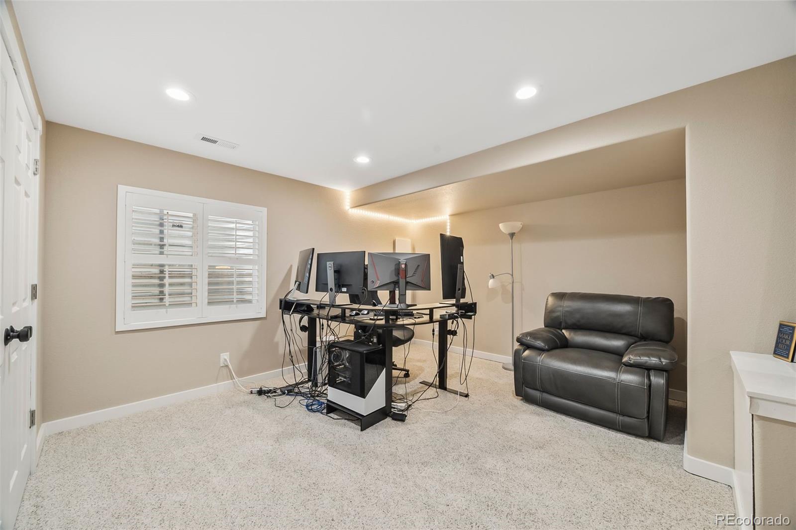 6885 S Buchanan Court Aurora CO 80016