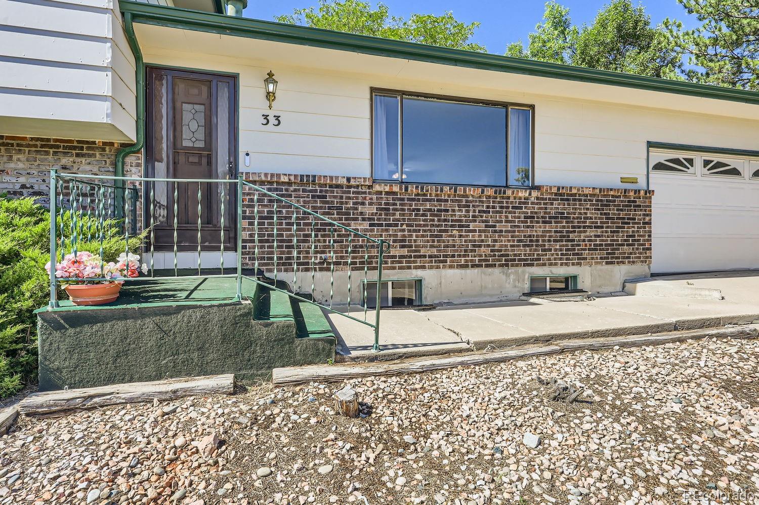 33 Briargate Terrace Pueblo CO 81001