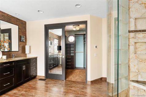 5566 S Lewiston Street Centennial CO 80015