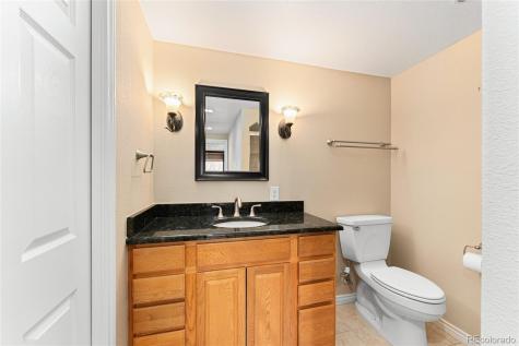 5566 S Lewiston Street Centennial CO 80015
