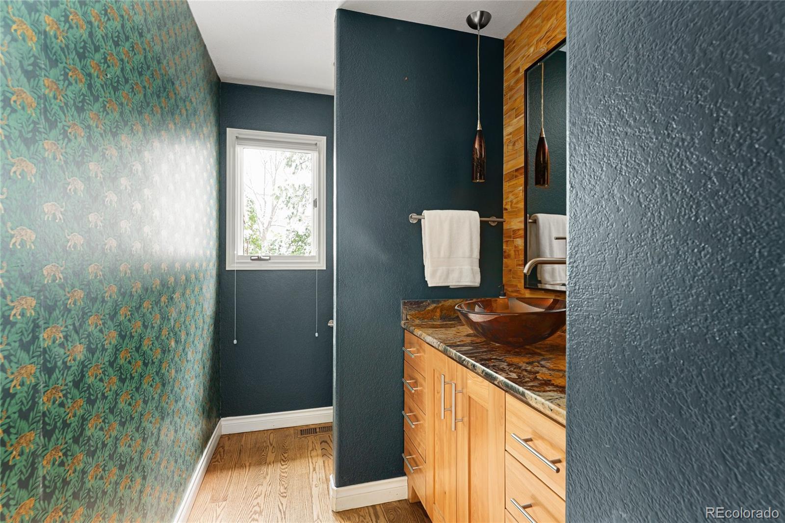 5566 S Lewiston Street Centennial CO 80015
