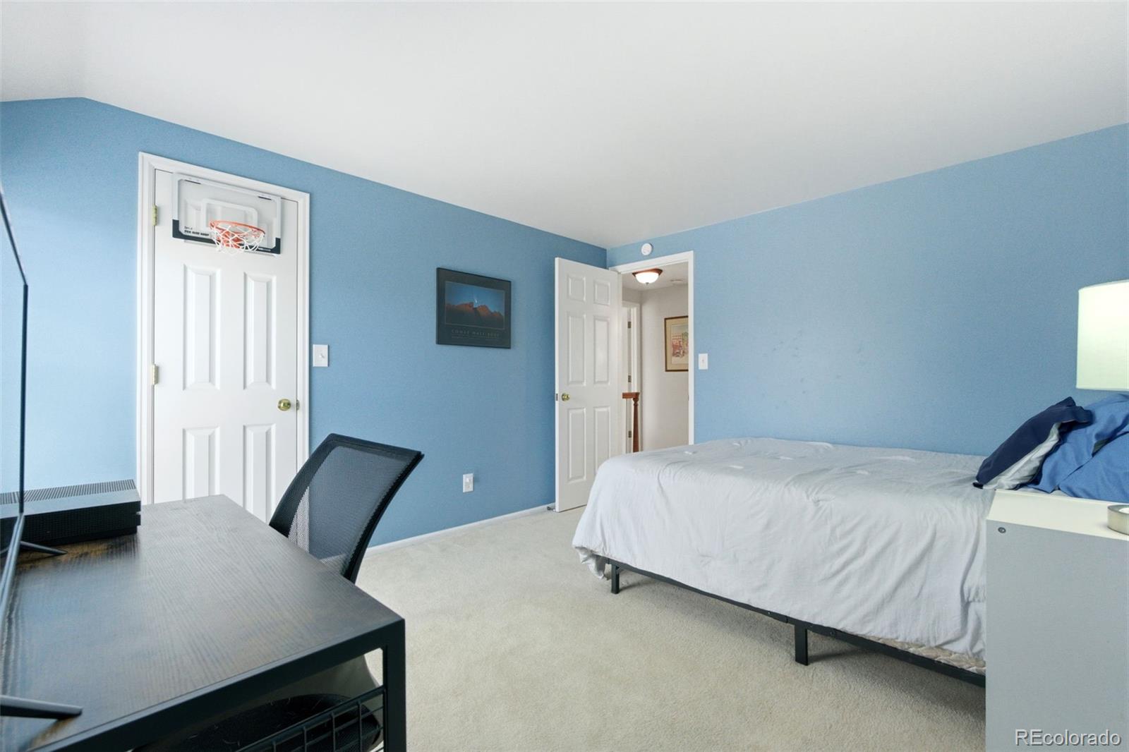 2255 Thistle Ridge Circle Highlands Ranch CO 80126