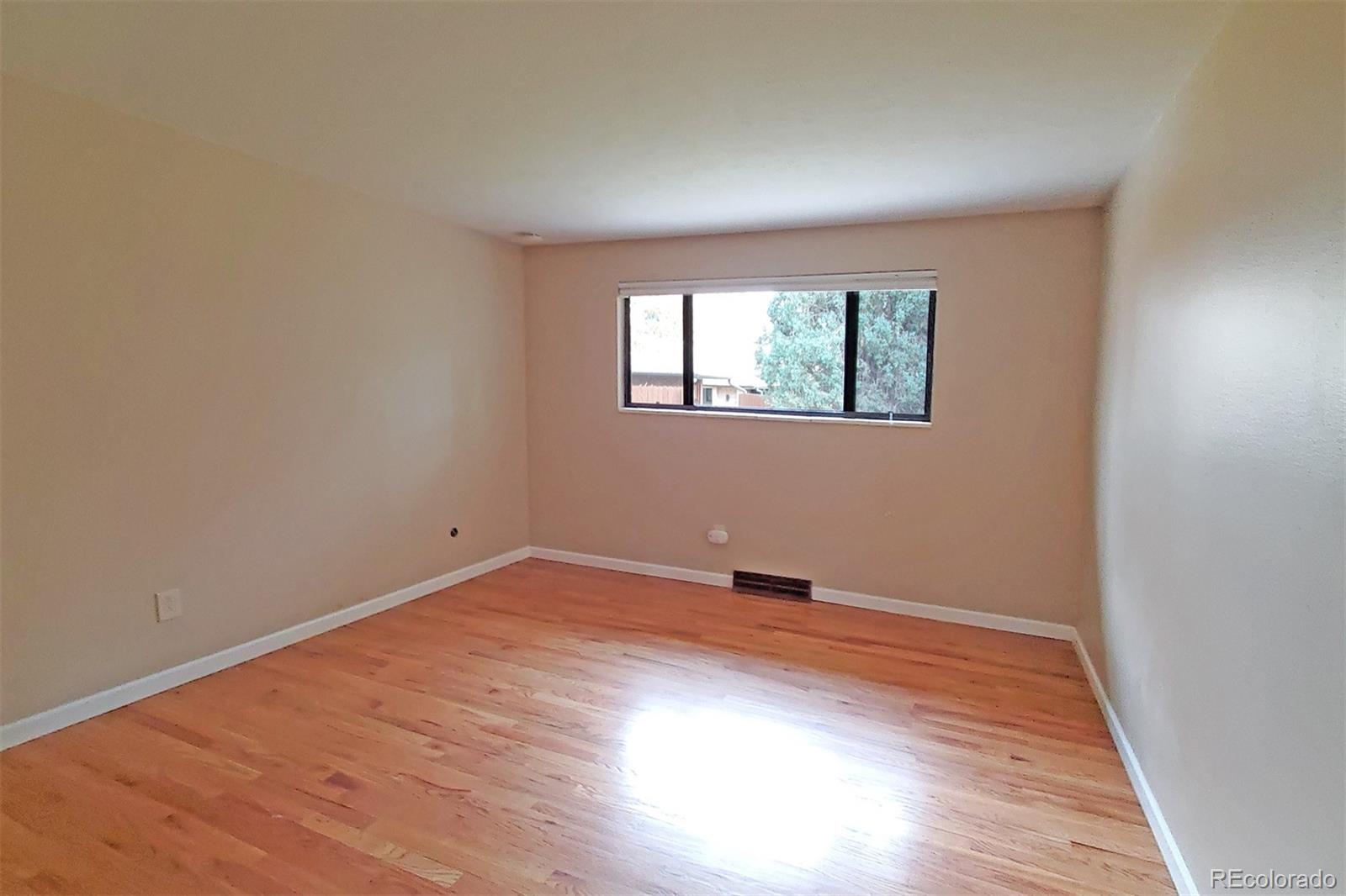 8542 W 10th Avenue Lakewood CO 80215