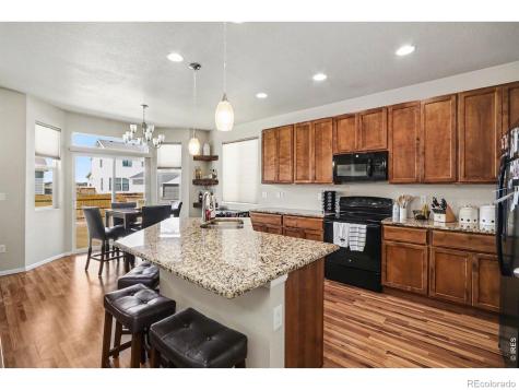 670 Moonglow Drive Windsor CO 80550