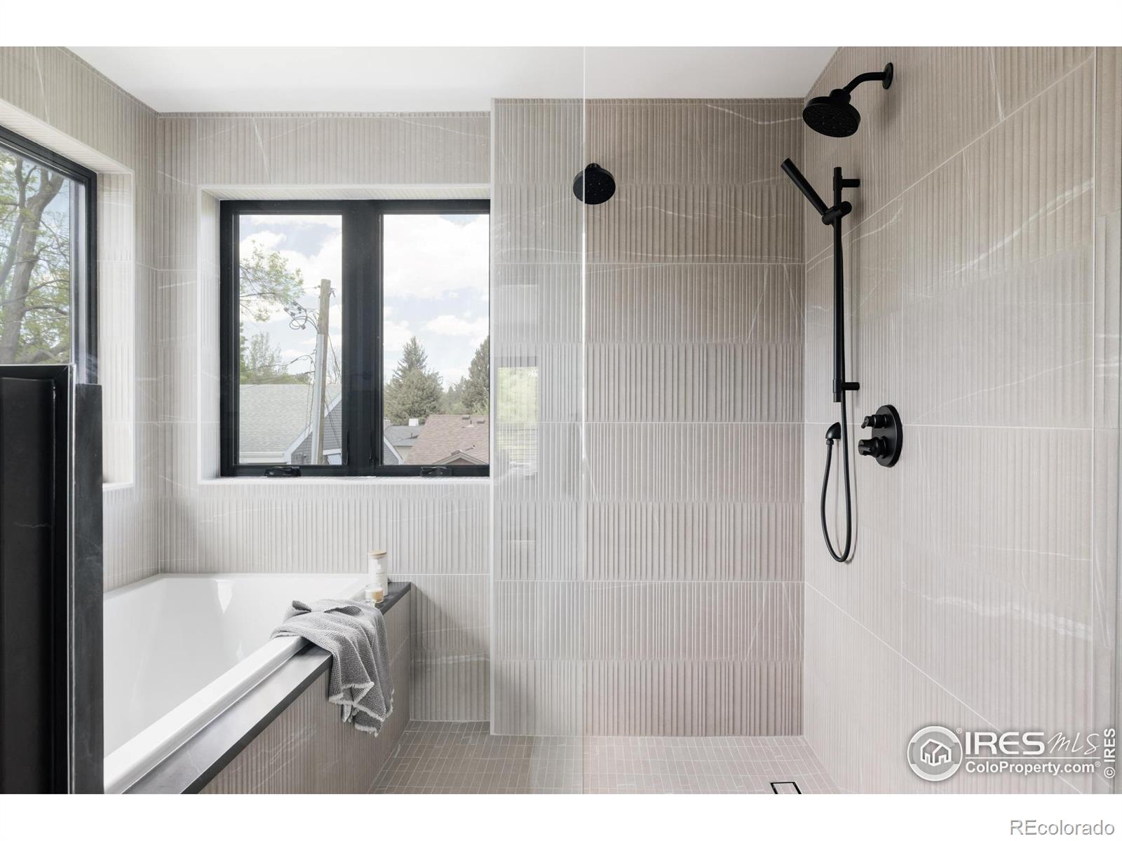 2595 Glenwood Drive Boulder CO 80304