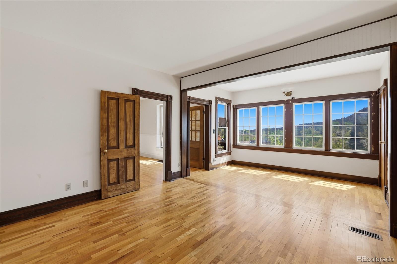 106 Waltham Avenue Manitou Springs CO 80829