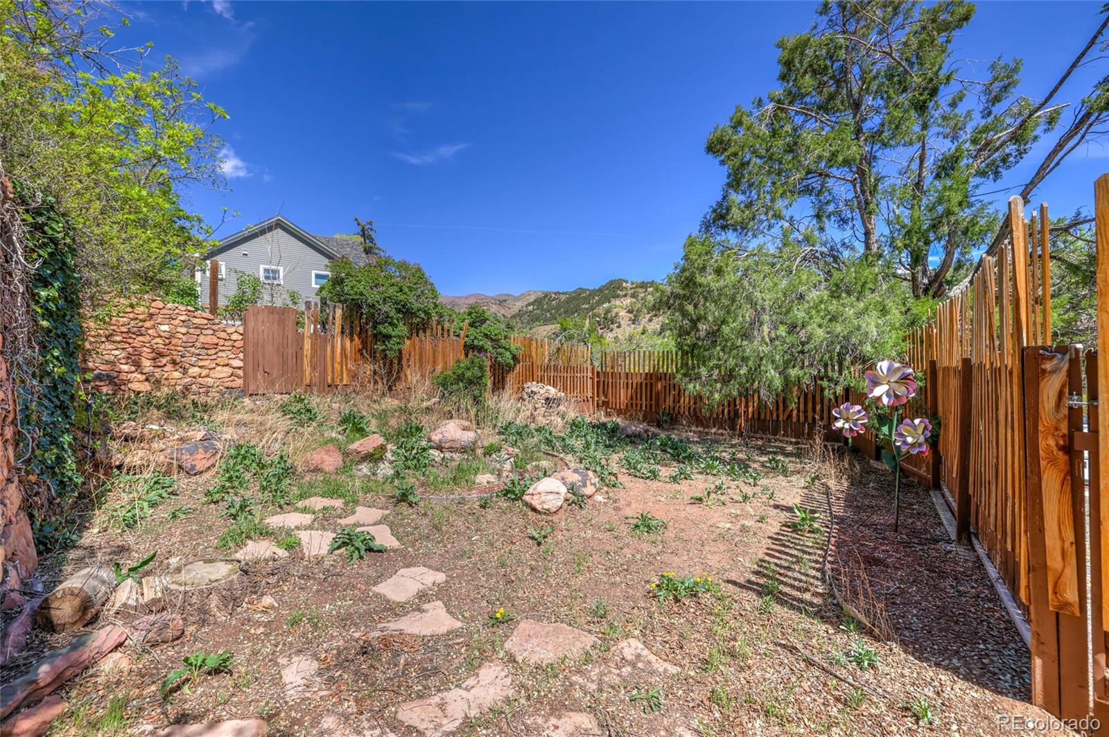 106 Waltham Avenue Manitou Springs CO 80829