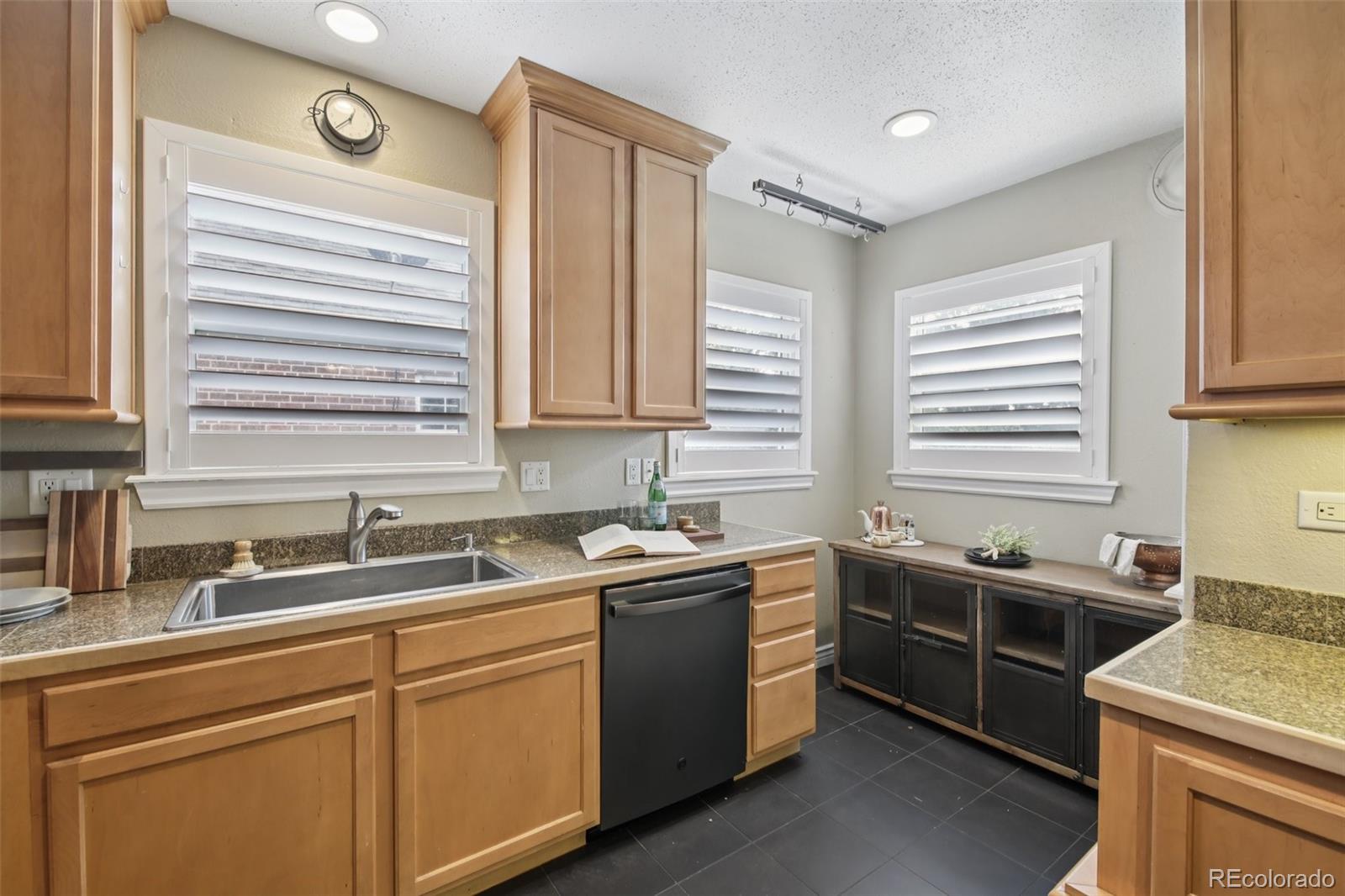 1325 N Monaco Parkway Denver CO 80220