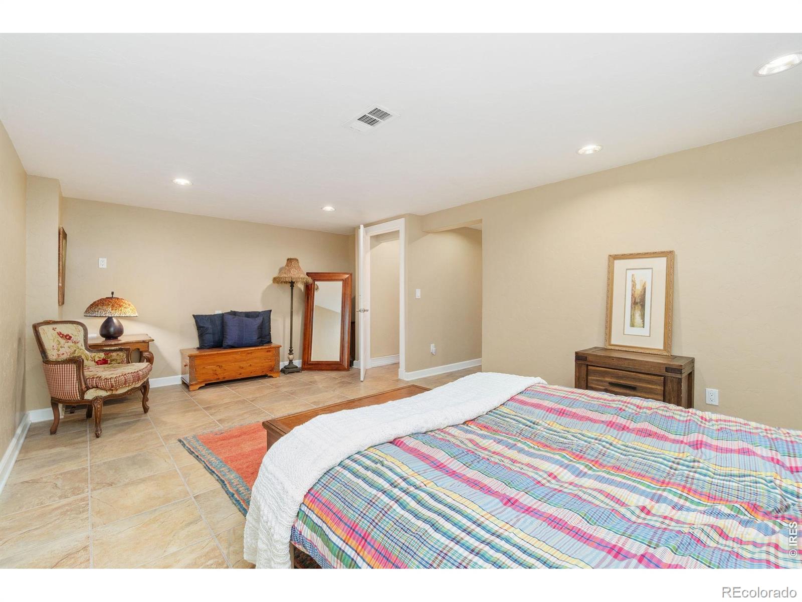 8200 S Locust Way Centennial CO 80112