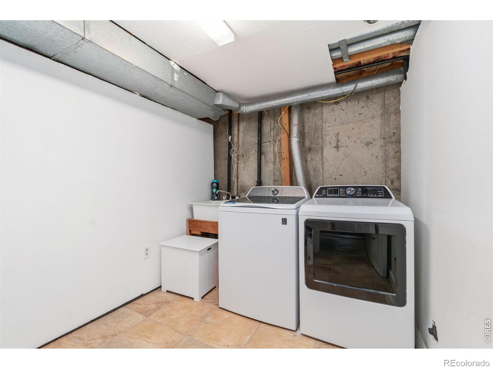 8200 S Locust Way Centennial CO 80112