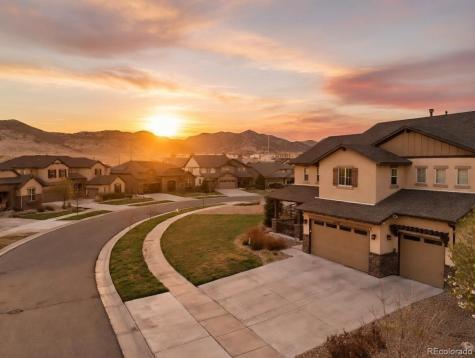 8742 Flattop Street Arvada CO 80007