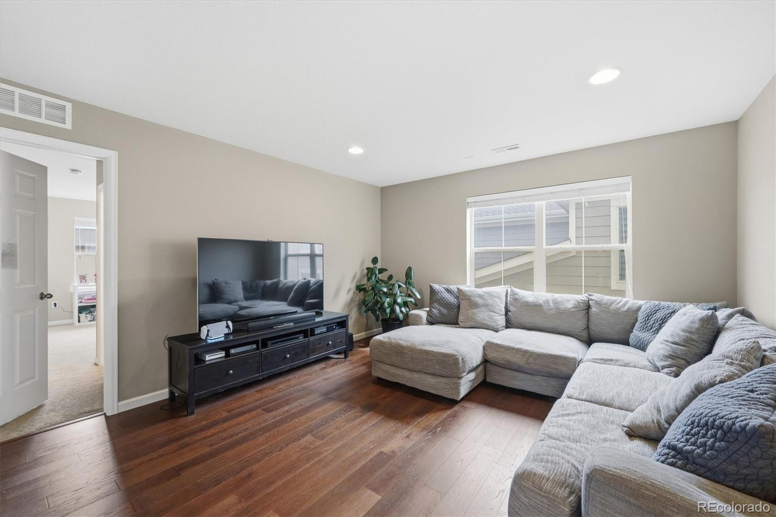 8742 Flattop Street Arvada CO 80007