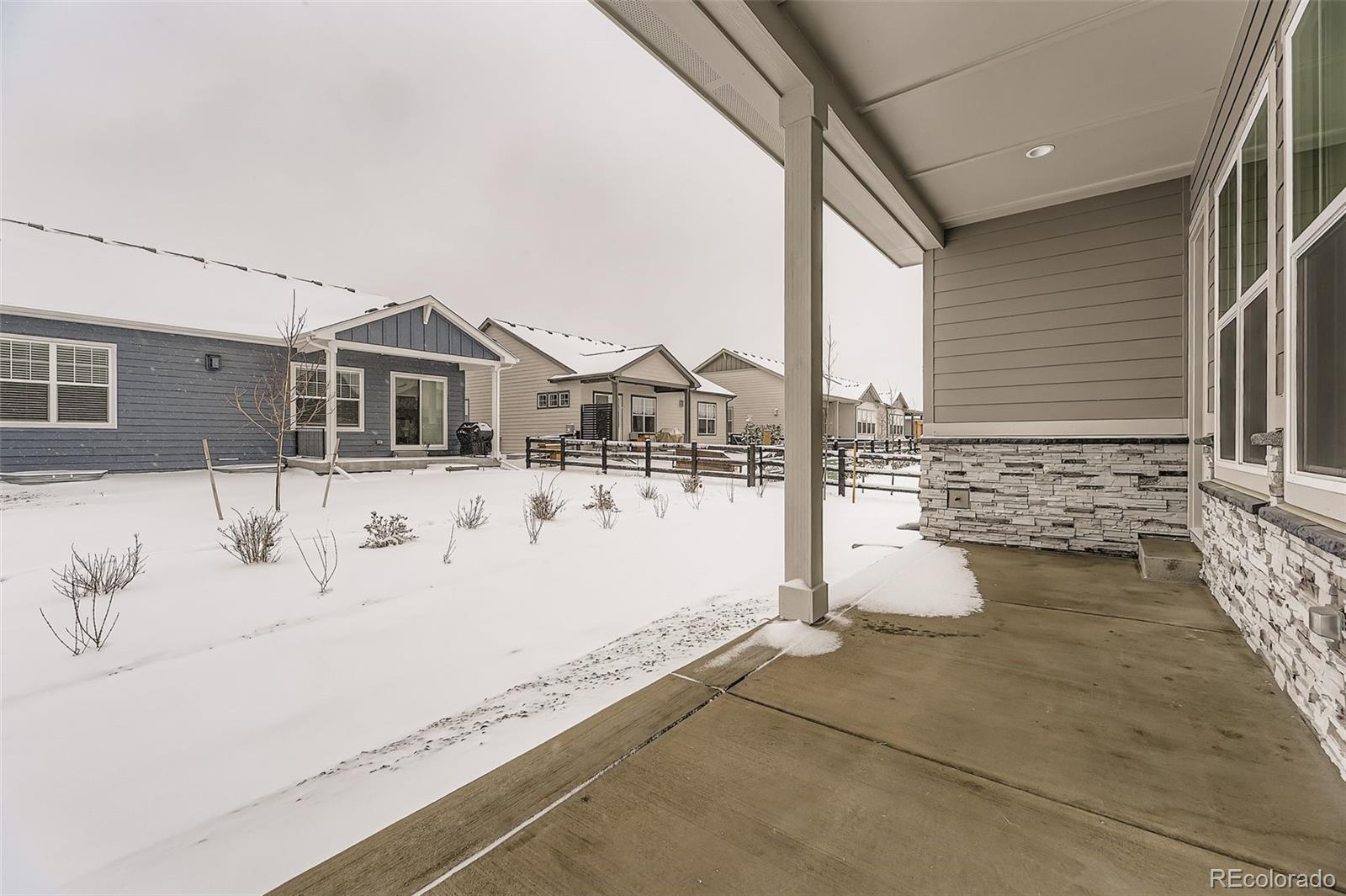 8902 S Riviera Way Aurora CO 80016