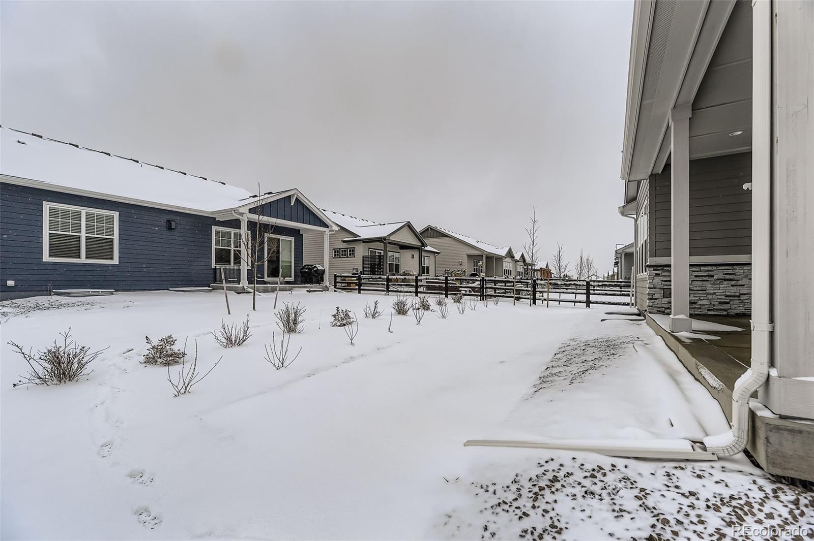 8902 S Riviera Way Aurora CO 80016