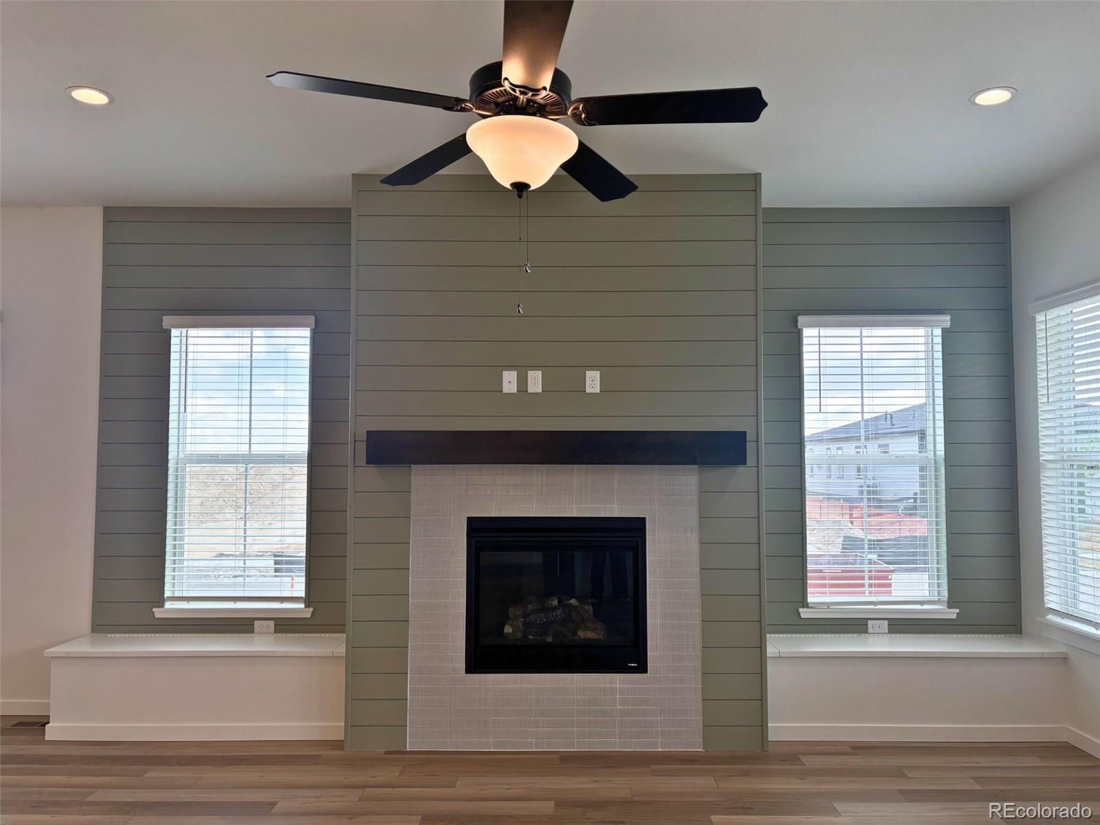 8902 S Riviera Way Aurora CO 80016