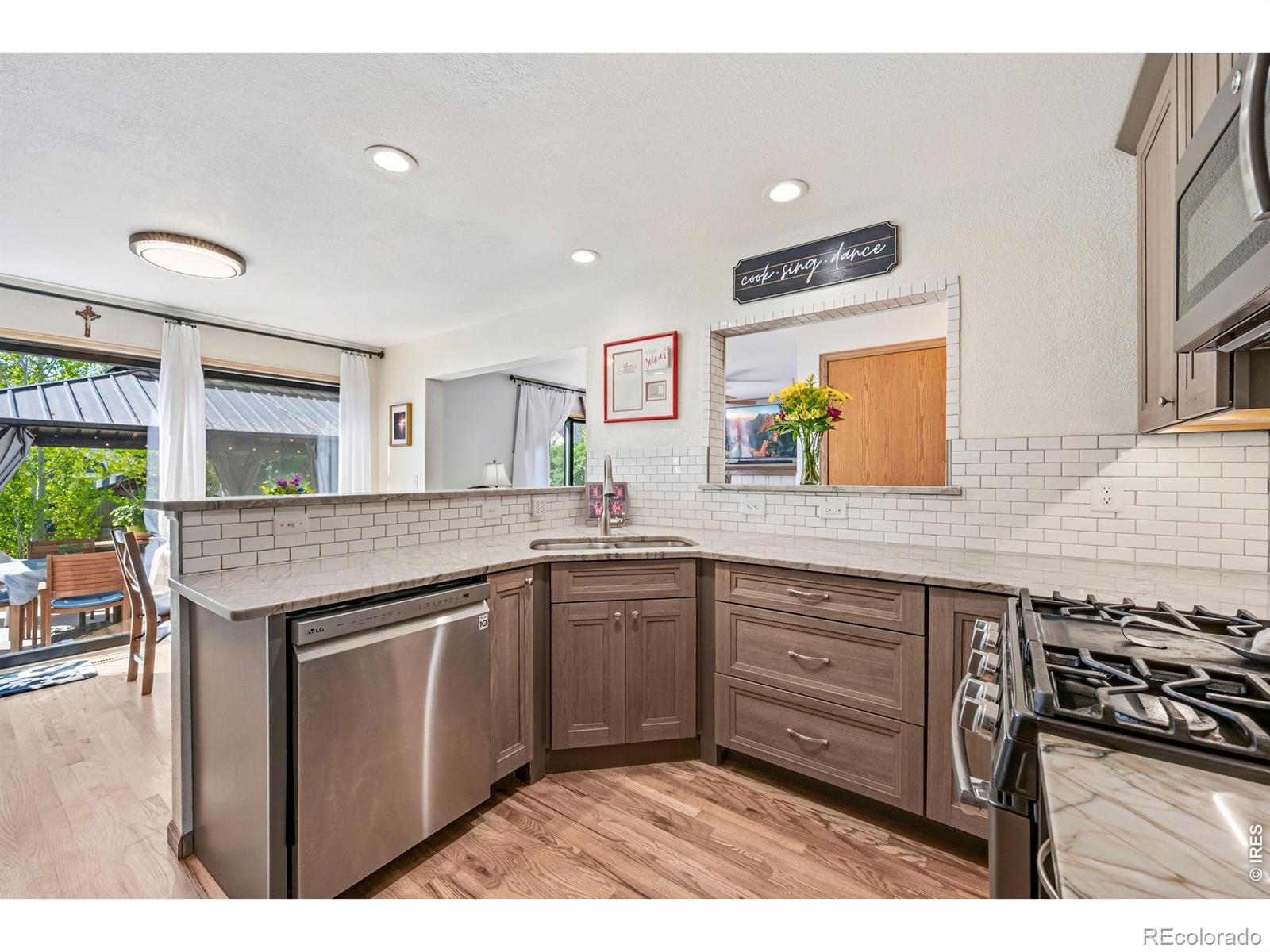 656 Torrey Pines Lane Johnstown CO 80534