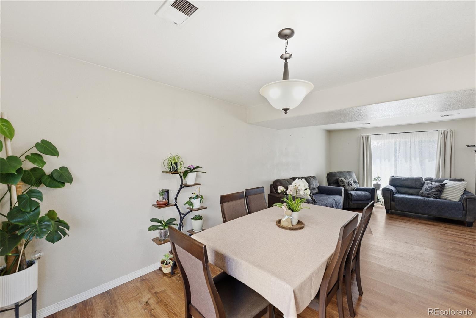 4993 Jasper Court Denver CO 80239