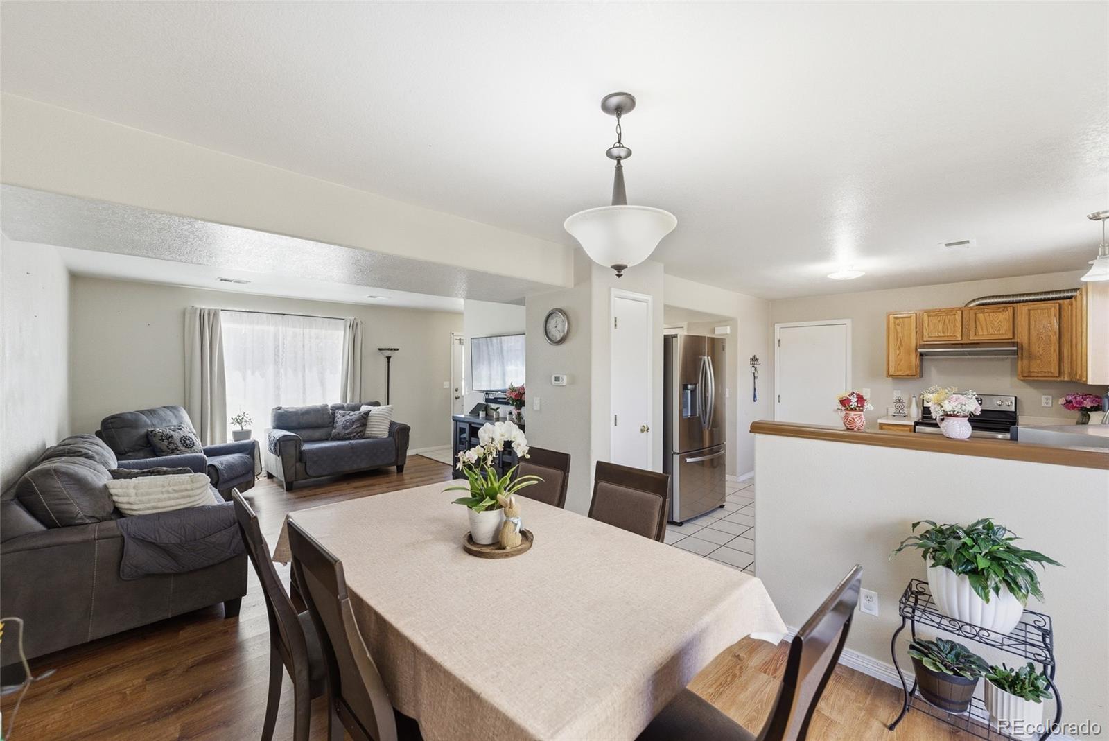 4993 Jasper Court Denver CO 80239