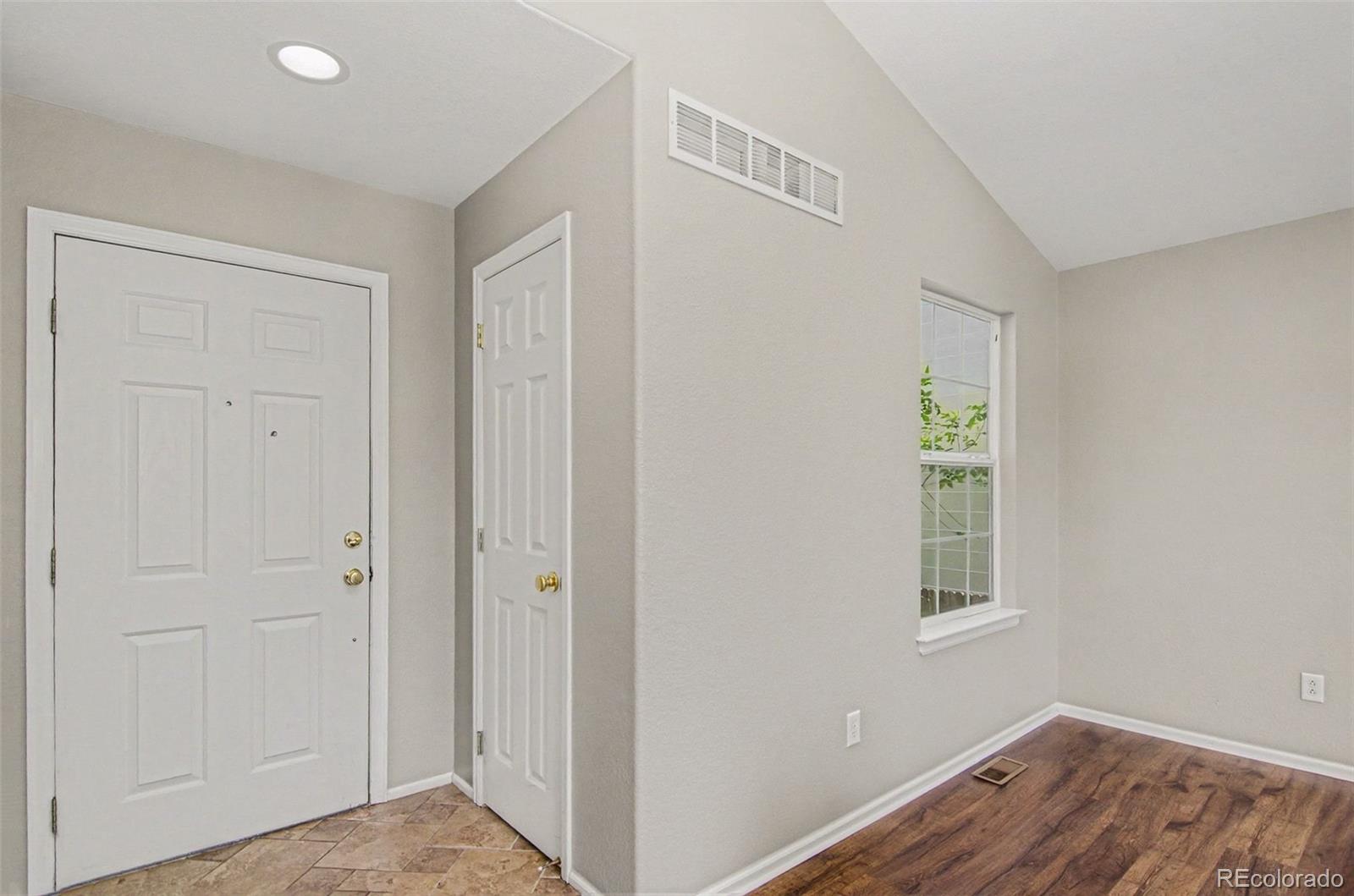 8150 S Mobile Way Englewood CO 80112