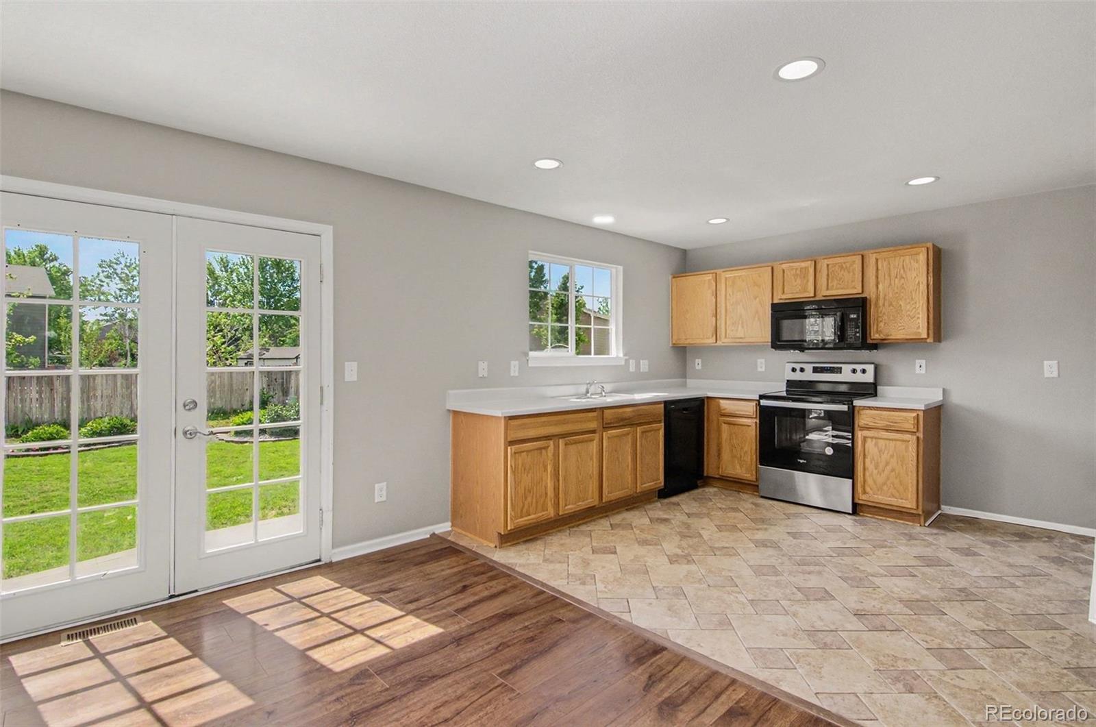 8150 S Mobile Way Englewood CO 80112